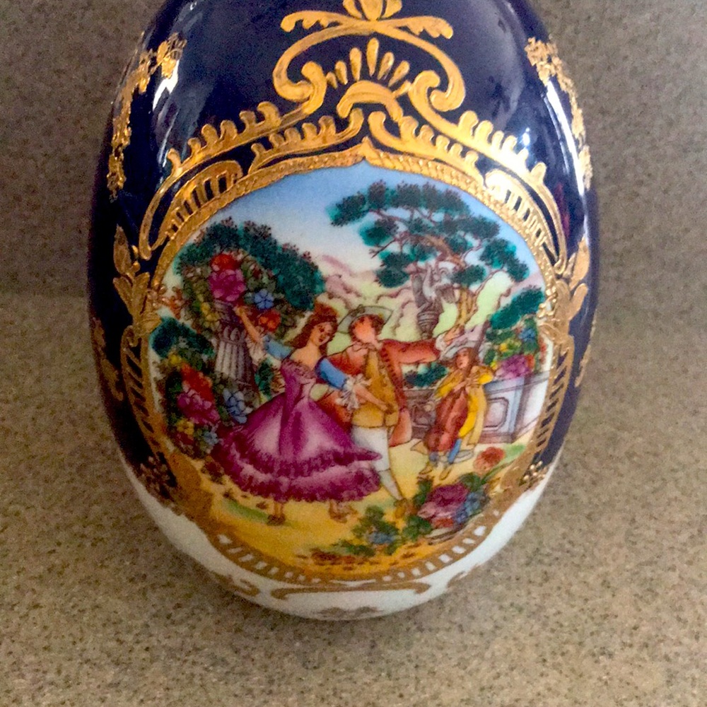 Limoges egg good condition about 6 inches tall